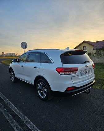 Kia Sorento cena 87000 przebieg: 154000, rok produkcji 2015 z Pobiedziska małe 154